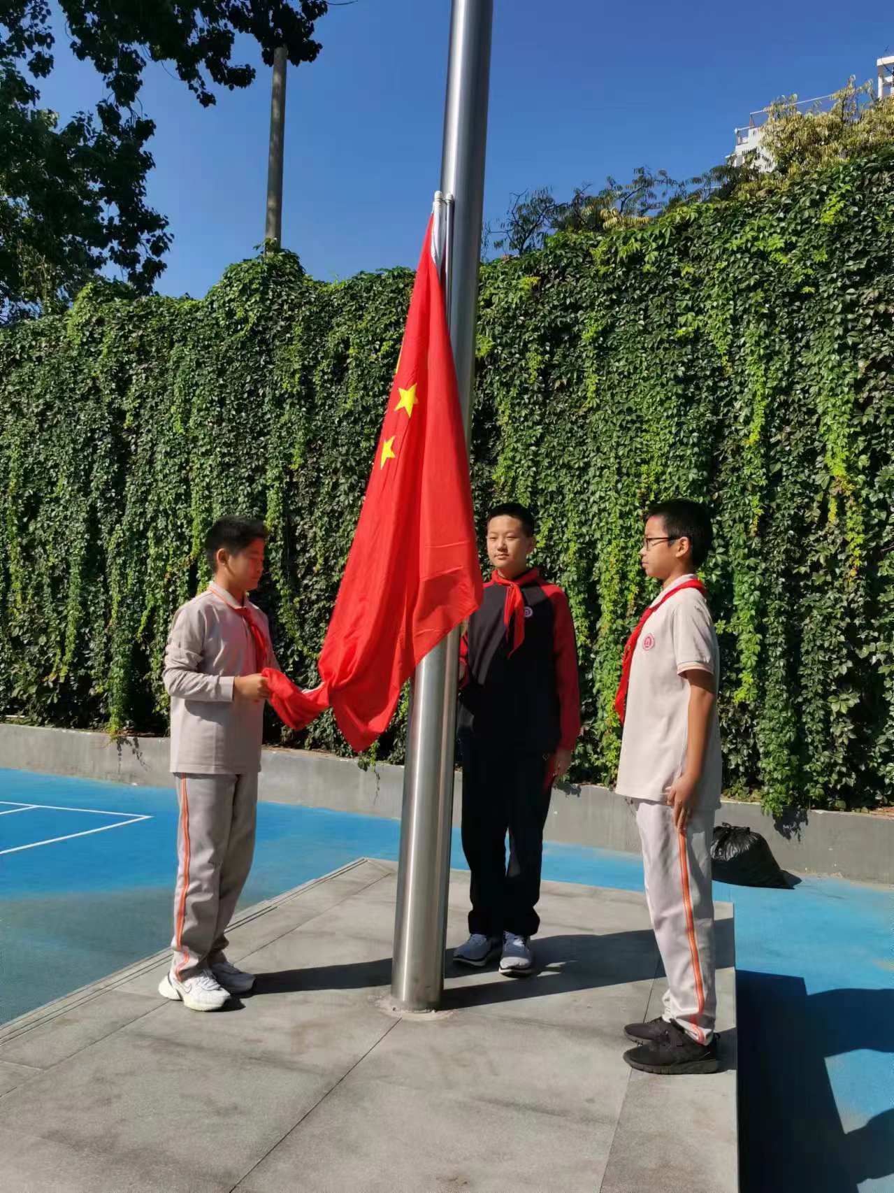 20241008893096.jpg db29d89ef09df17f137f48940d00e8b.jpg