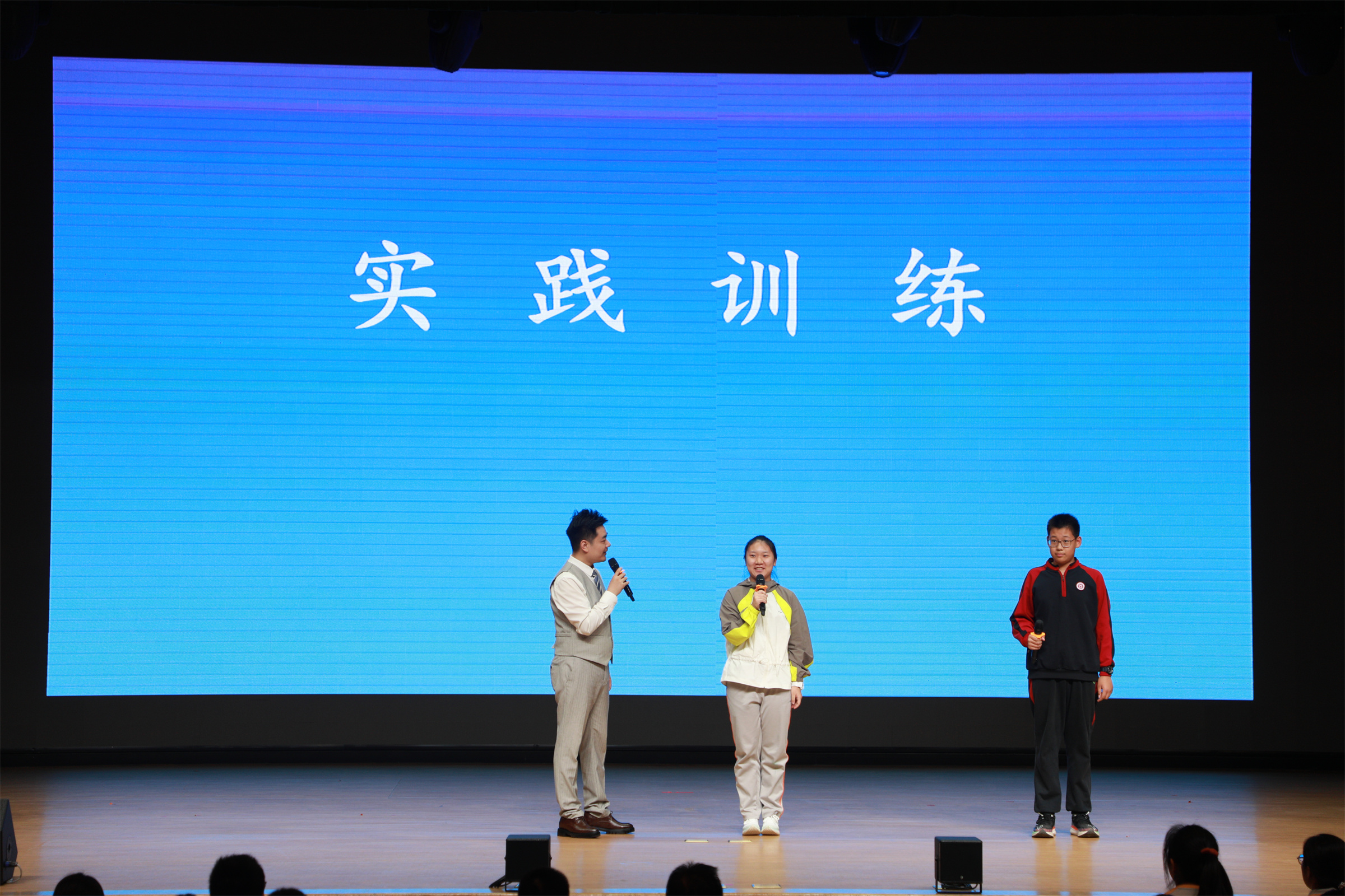 20250917220800.jpg 2E2A0981.jpg