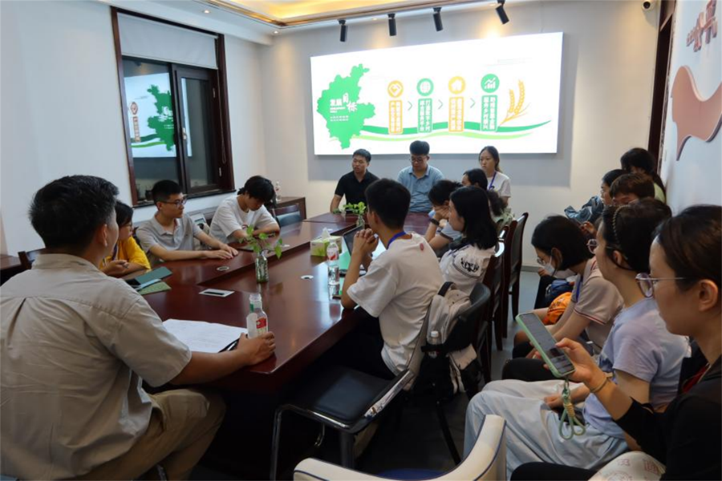 20250917696235.png 微信图片_20250915100825.png