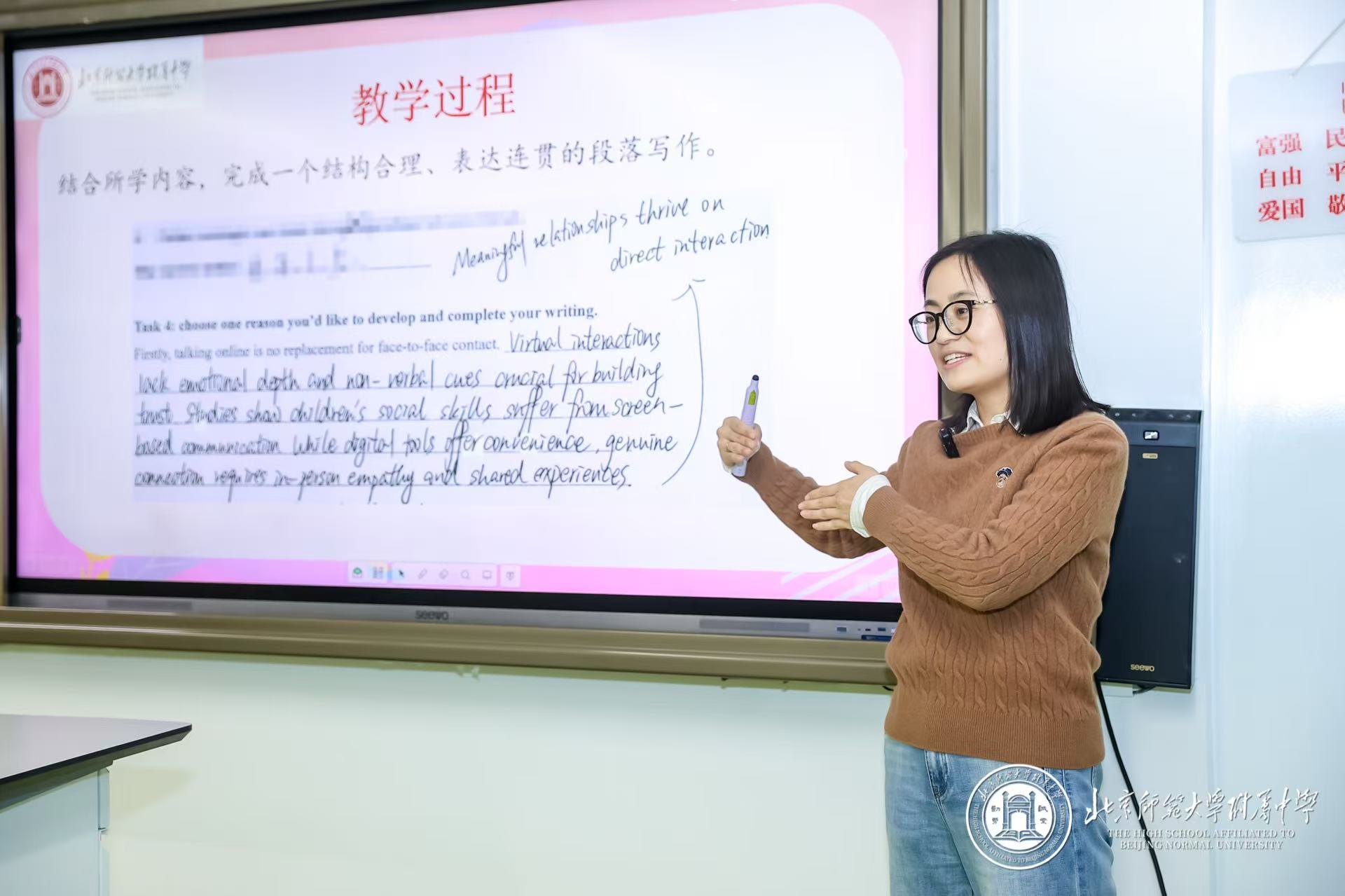 20251112591679.jpg 28d6dcc399e9b83ae4c13d7d9836ea69.jpg