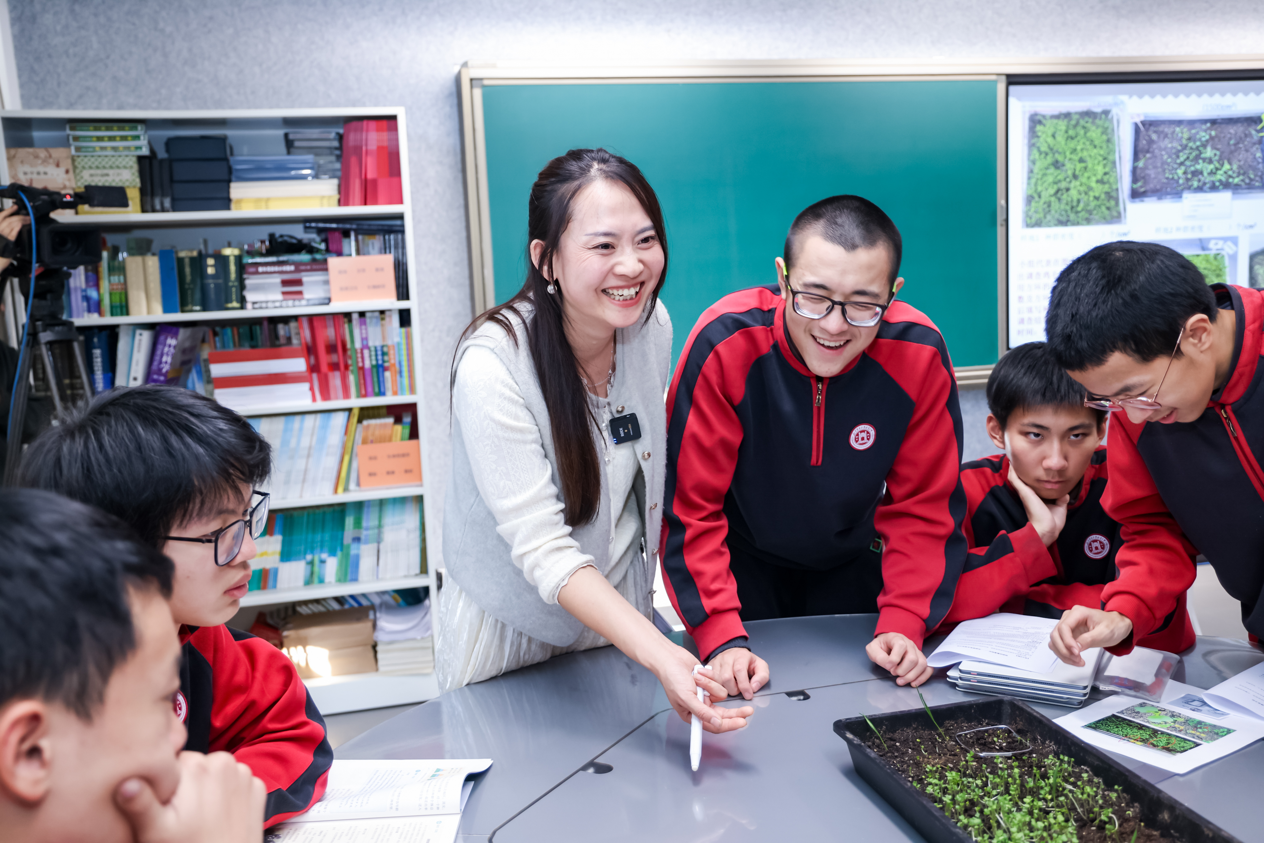 20251208885251.jpg WL072003.jpg