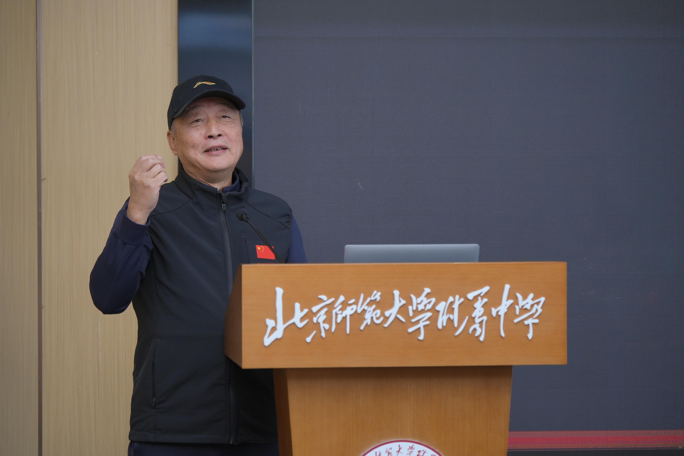 20251225719410.jpg LBY05802.jpg