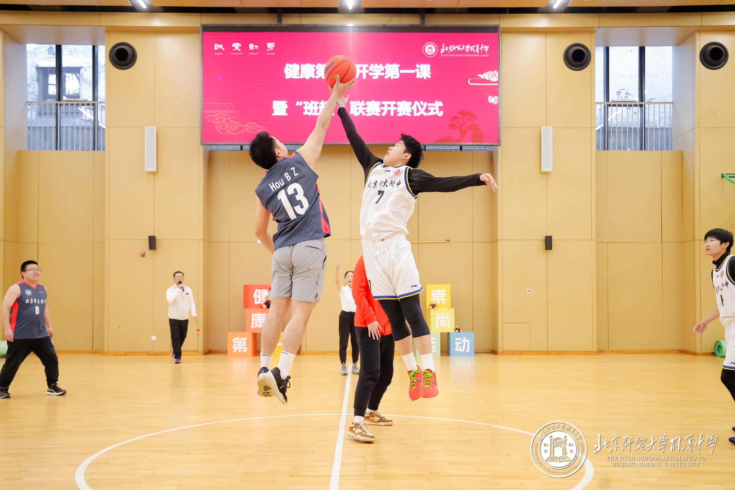 20260309672967.jpg 2U8A8928.jpg