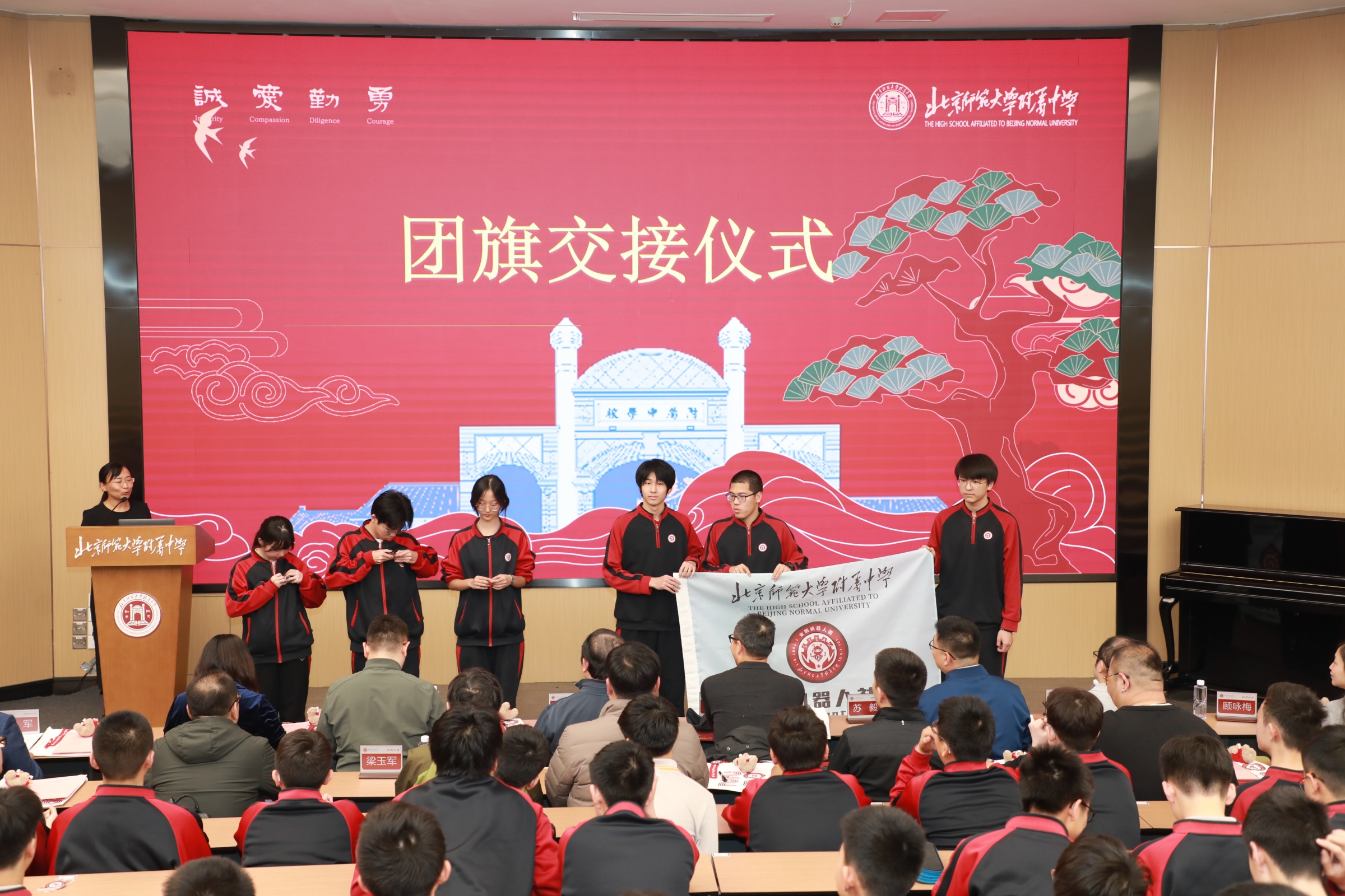 3Q2A9876.JPG