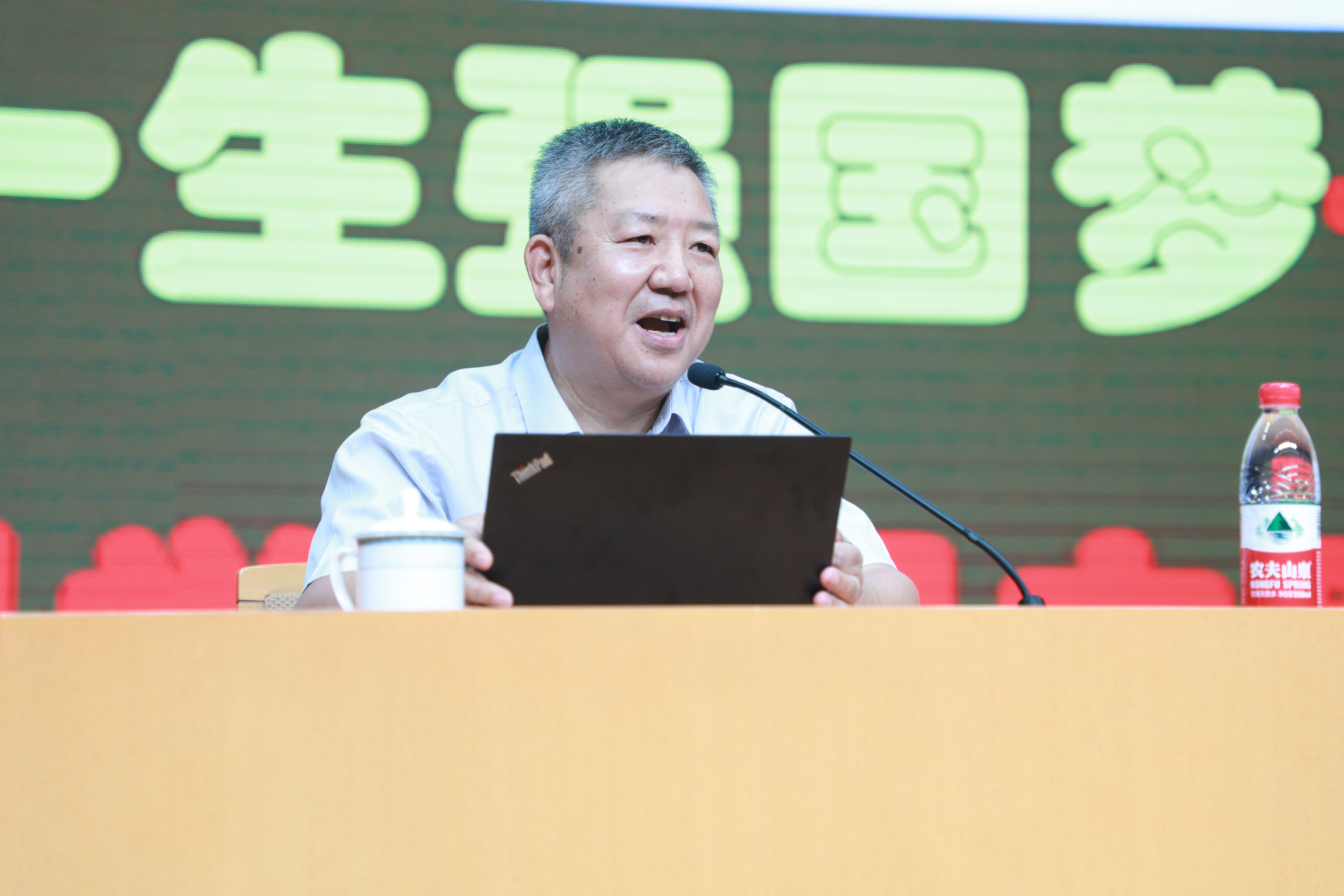 2E2A0012.JPG